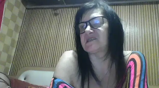 Snapshot of AlanaLaDream chatting on January 29, 2025, 11:56 pm AlanaLaDream online show from January 29, 2025, 11:56 pm