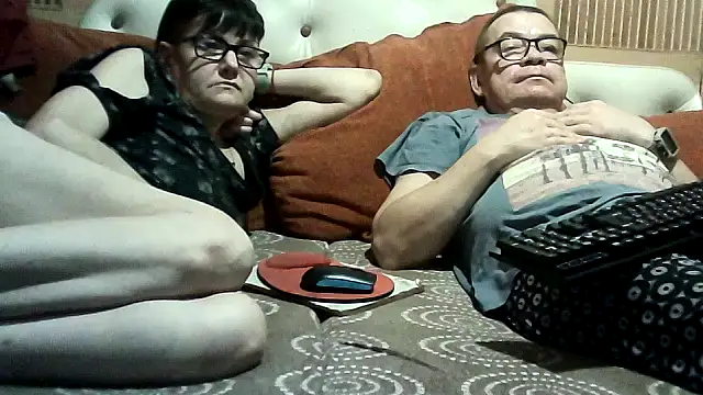 Snapshot of AlanaLaDream chatting on October 23, 2025, 8:07 pm AlanaLaDream online show from October 23, 2025, 8:07 pm