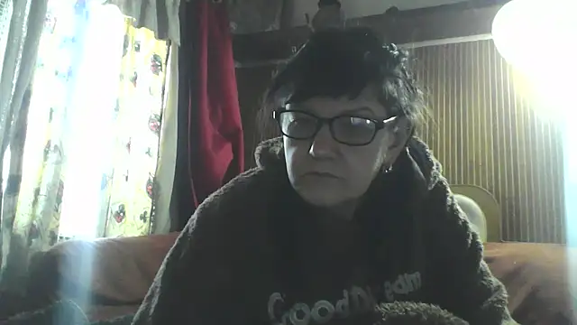 AlanaLaDream online show from March 1, 2026, 1:02 pm