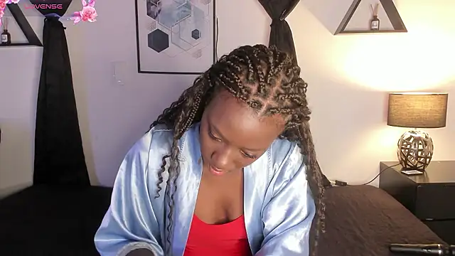 Khenta Michells online show from February 26, 2026, 10:58 am