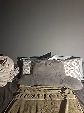 MsPink Flamingtoes544 online show from September 24, 2025, 4:16 am