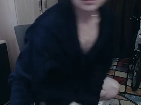 Snapshot of HornyClitX chatting on January 3, 2025, 3:55 pm HornyClitX online show from January 3, 2025, 3:55 pm