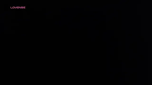 Snapshot of charlotte1-ls chatting on December 24, 2024, 5:23 pm charlotte1-ls online show from December 24, 2024, 5:23 pm