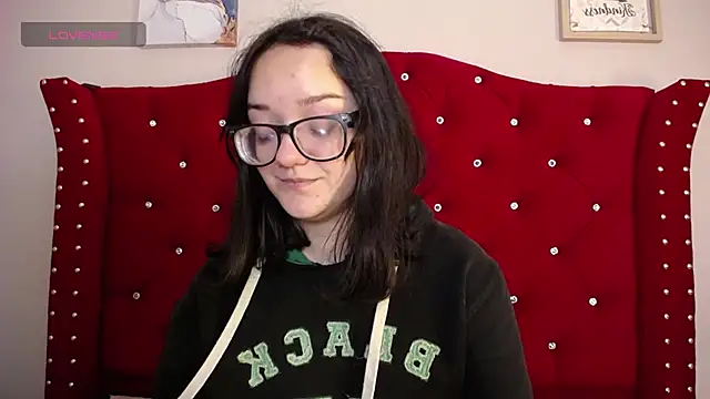 Snapshot of charlotte1-ls chatting on January 6, 2025, 12:27 am charlotte1-ls online show from January 6, 2025, 12:27 am