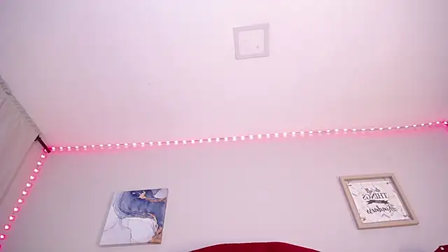 Snapshot of charlotte1-ls chatting on February 1, 2025, 4:22 pm charlotte1-ls online show from February 1, 2025, 4:22 pm