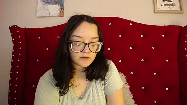 Snapshot of charlotte1-ls chatting on February 19, 2025, 12:25 am charlotte1-ls online show from February 19, 2025, 12:25 am