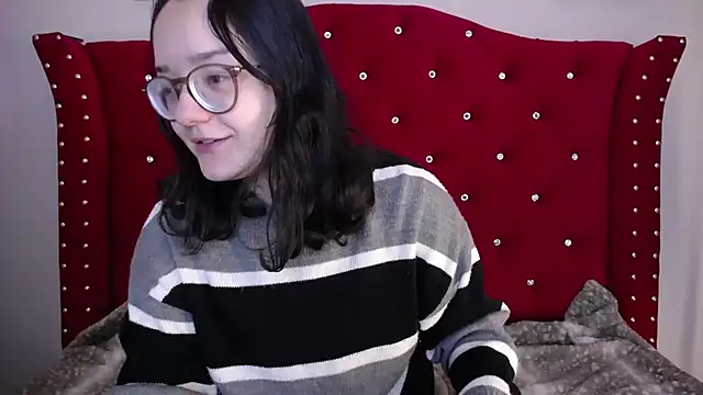 Snapshot of charlotte1-ls chatting on February 28, 2025, 9:23 pm charlotte1-ls online show from February 28, 2025, 9:23 pm