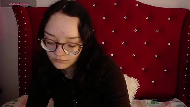 Snapshot of charlotte1-ls chatting on March 20, 2025, 12:30 am charlotte1-ls online show from March 20, 2025, 12:30 am