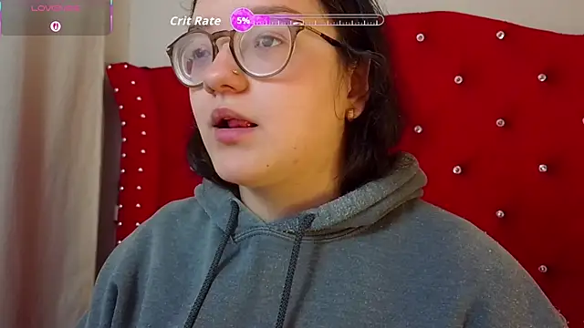 Snapshot of charlotte1-ls chatting on September 22, 2025, 9:28 pm charlotte1-ls online show from September 22, 2025, 9:28 pm