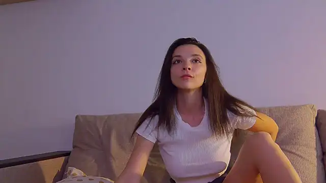 TeenyMariaXx online show from September 23, 2025, 4:48 am