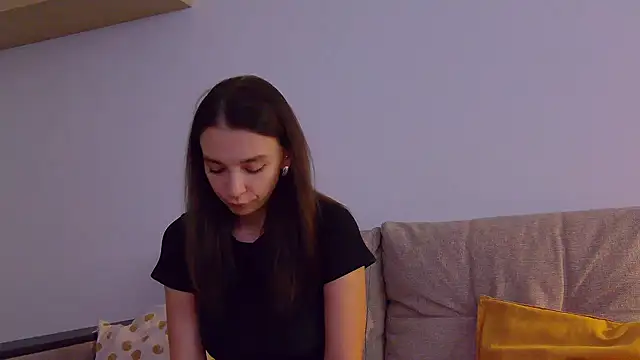 TeenyMariaXx online show from October 11, 2025, 3:50 am