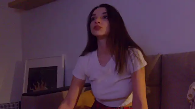 TeenyMariaXx online show from November 4, 2025, 2:21 am