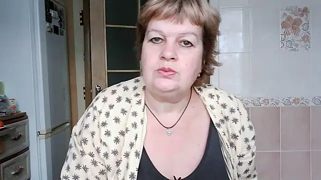 Ettie Tonia online show from January 19, 2025, 1:33 pm