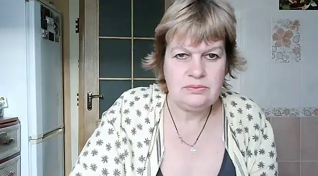 Ettie Tonia online show from February 13, 2025, 1:37 pm