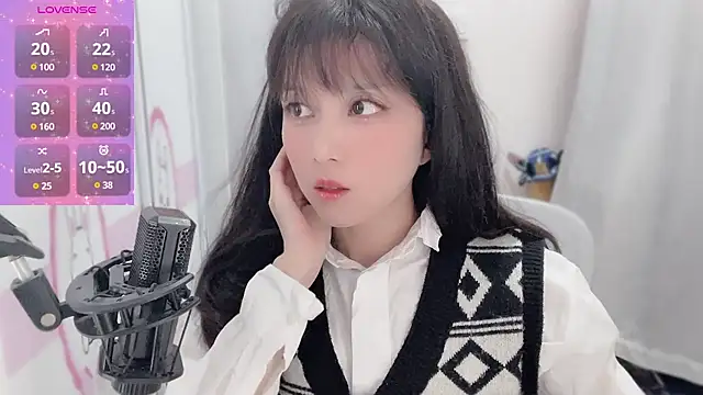 AnAn-520 online show from January 3, 2025, 2:19 pm