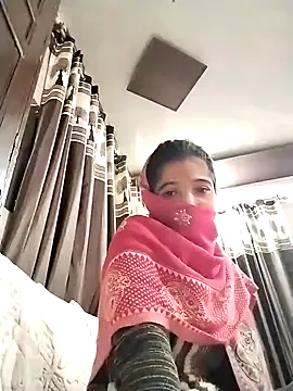 Cute-Ridhima online show from January 7, 2025, 6:45 pm