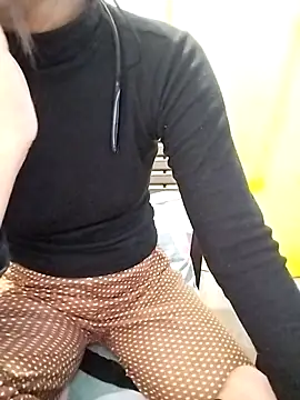 Snapshot of Cute-Ridhima chatting on March 9, 2026, 4:27 am Cute-Ridhima online show from March 9, 2026, 4:27 am