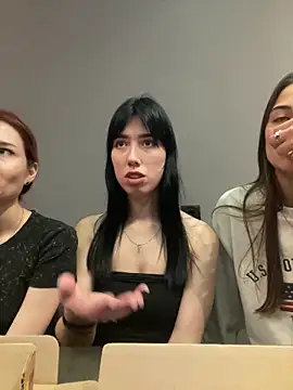 Snapshot of KeithTown chatting on October 24, 2025, 3:41 pm KeithTown online show from October 24, 2025, 3:41 pm