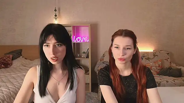 Snapshot of KeithTown chatting on October 25, 2025, 5:30 pm KeithTown online show from October 25, 2025, 5:30 pm