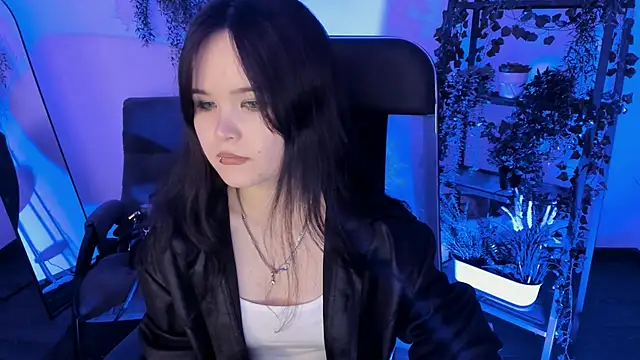 Snapshot of Elainebeness chatting on May 22, 2026, 8:25 pm Elainebeness online show from May 22, 2026, 8:25 pm