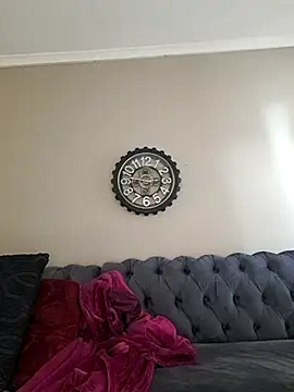 thicktash online show from November 27, 2025, 9:00 am