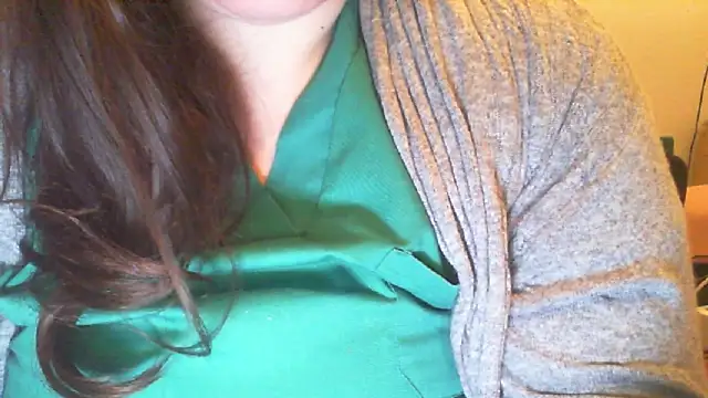 Maebi online show from January 3, 2025, 10:29 pm