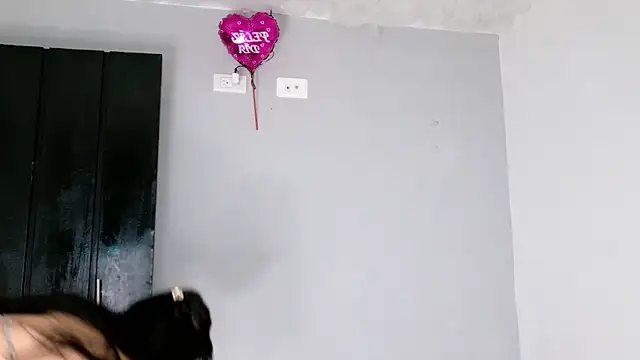 Snapshot of gigilovedback chatting on March 18, 2026, 11:46 am gigilovedback online show from March 18, 2026, 11:46 am