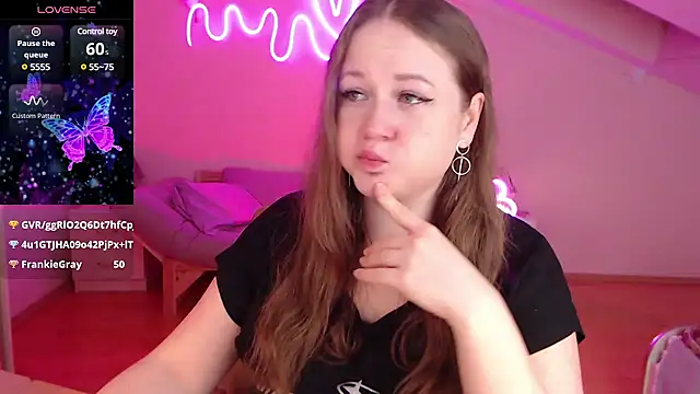LizzyShine online show from December 4, 2024, 7:23 pm