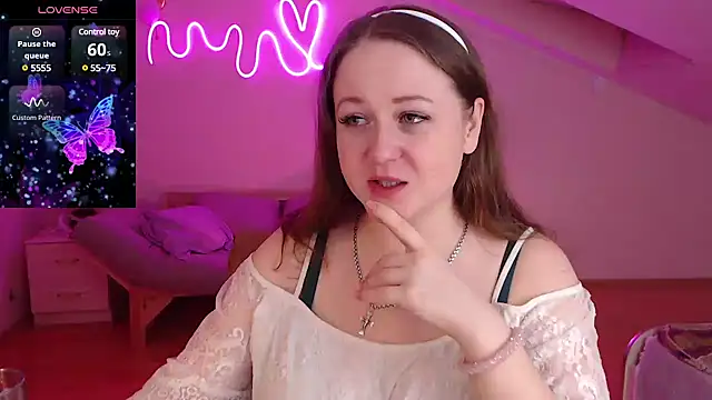 LizzyShine online show from December 5, 2024, 8:22 pm