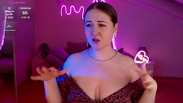 LizzyShine online show from December 10, 2024, 11:40 pm