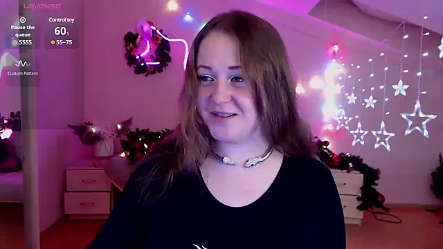 LizzyShine online show from December 15, 2024, 6:04 pm