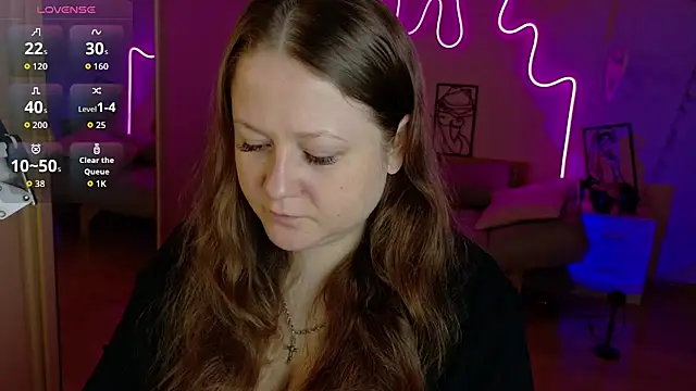 LizzyShine online show from October 24, 2025, 1:07 pm