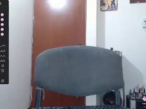 Snapshot of lorenitha_20 chatting on December 9, 2024, 10:20 pm lorenitha 20 online show from December 9, 2024, 10:20 pm