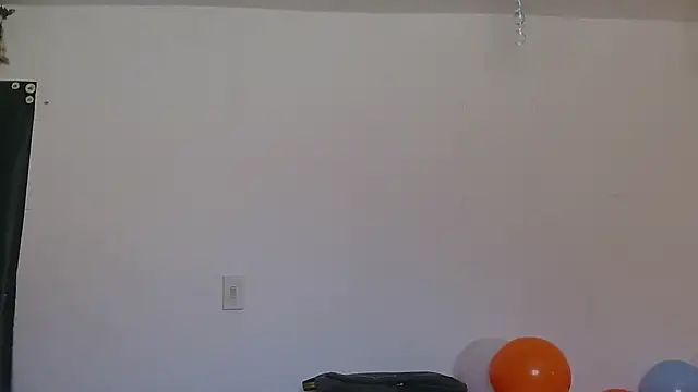 Snapshot of Miss_oliviaa chatting on December 22, 2024, 1:55 pm Miss oliviaa online show from December 22, 2024, 1:55 pm