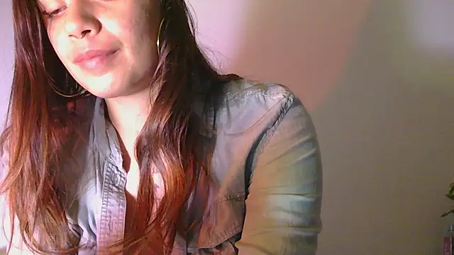 Snapshot of Miss_oliviaa chatting on February 9, 2025, 11:15 pm Miss oliviaa online show from February 9, 2025, 11:15 pm