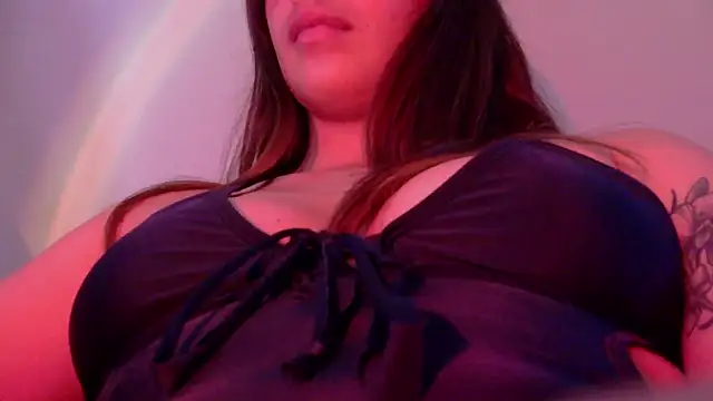 Snapshot of Miss_oliviaa chatting on February 25, 2025, 11:11 pm Miss oliviaa online show from February 25, 2025, 11:11 pm