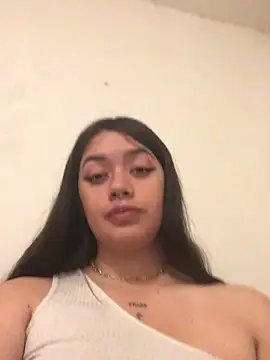 Snapshot of Miss_oliviaa chatting on March 22, 2025, 6:36 pm Miss oliviaa online show from March 22, 2025, 6:36 pm