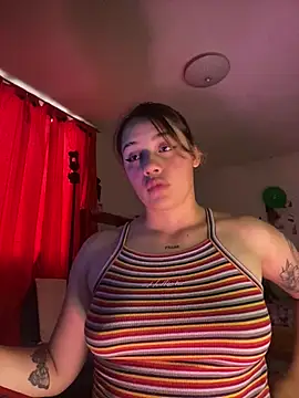 Miss oliviaa online show from May 5, 2026, 6:27 pm
