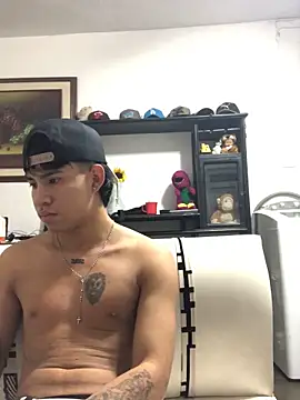 logannth online show from December 22, 2025, 6:54 am