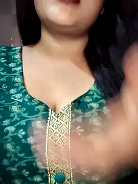 Snapshot of cutepragya2 chatting on March 29, 2026, 5:40 am cutepragya2 online show from March 29, 2026, 5:40 am