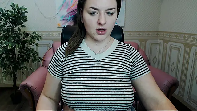 Helen Elliot online show from February 5, 2025, 10:08 am