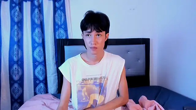 Johhan  Lee online show from January 15, 2025, 4:36 am