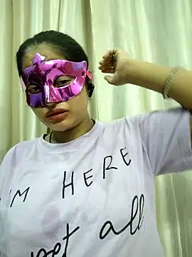 Snapshot of bigtitsqueen chatting on September 29, 2025, 3:55 am bigtitsqueen online show from September 29, 2025, 3:55 am