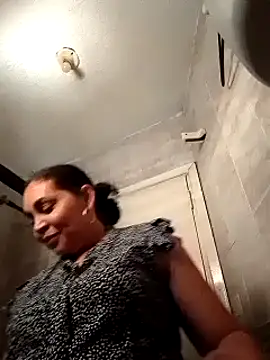 MirandaSoto online show from February 6, 2025, 10:21 pm