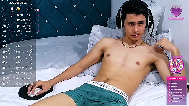 Snapshot of alexispaez457062 chatting on March 21, 2025, 3:44 am alexispaez457062 online show from March 21, 2025, 3:44 am