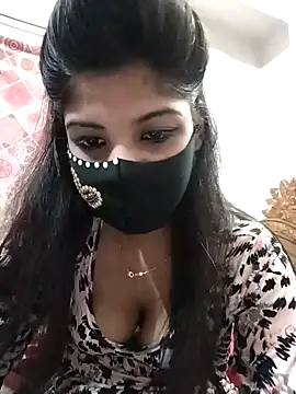 Cute-Lina online show from January 29, 2025, 12:22 am