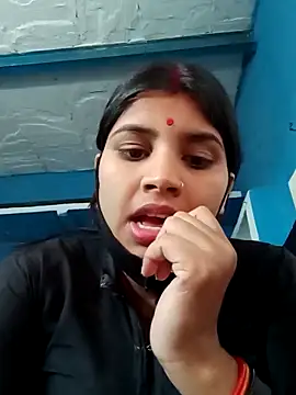 Snapshot of Nisha_Cute chatting on March 22, 2025, 2:27 am Nisha Cute online show from March 22, 2025, 2:27 am