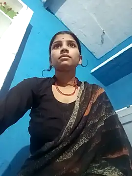 Nisha Cute online show from October 15, 2025, 11:49 pm