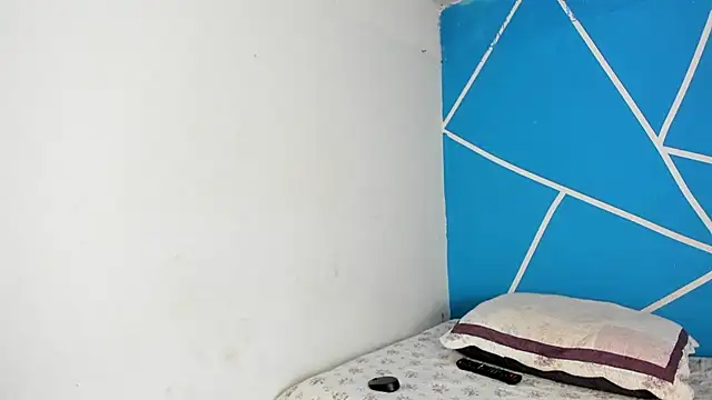 britny clouds online show from February 12, 2025, 1:06 pm