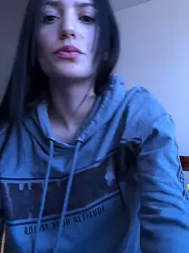 britny clouds online show from February 28, 2025, 8:39 pm